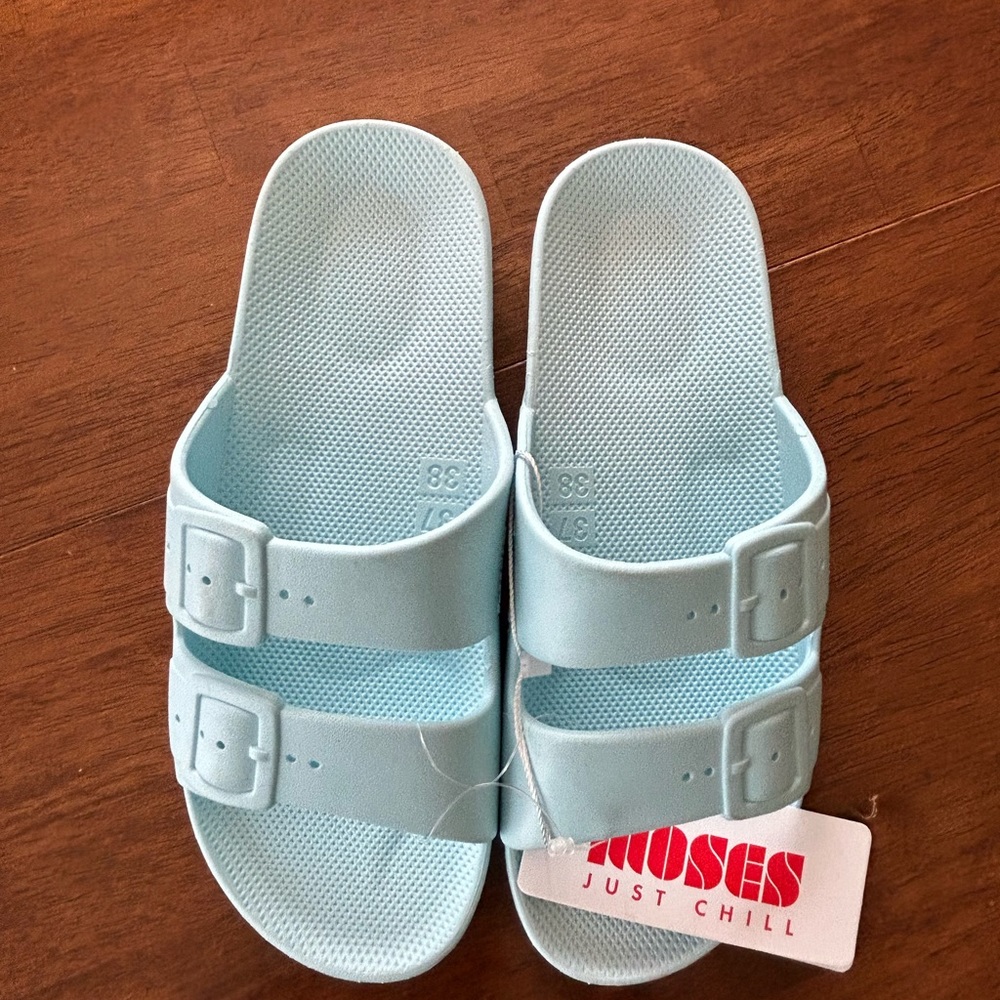 Sz 7/8 Freedom Moses Sandals